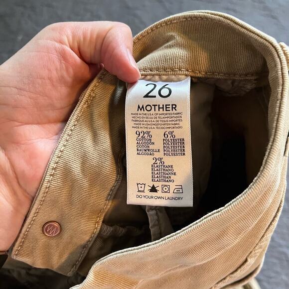 Mother Jeans Looker burlap Raw Hem
Tan Distressed Ankle Jean size 26 - Picture 7 of 13